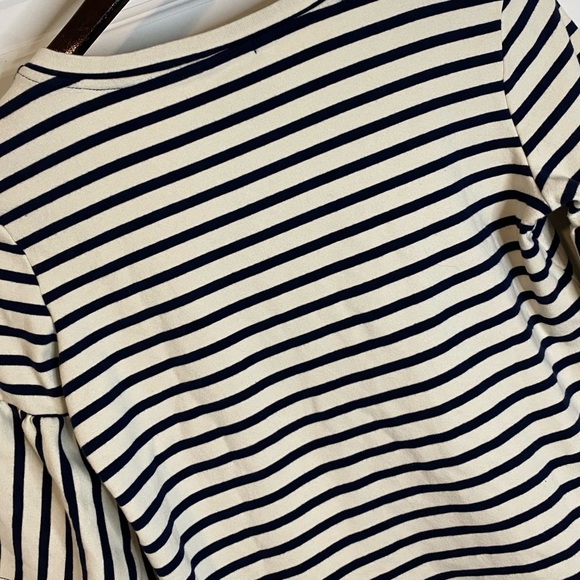 Anthropology W5 Navy Blue White Blouse with Bell Sleeves Size S - Picture 5 of 8